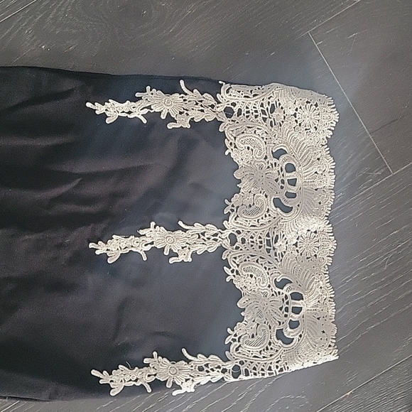 - Haute Monde mini Dress - Picture 3 of 4